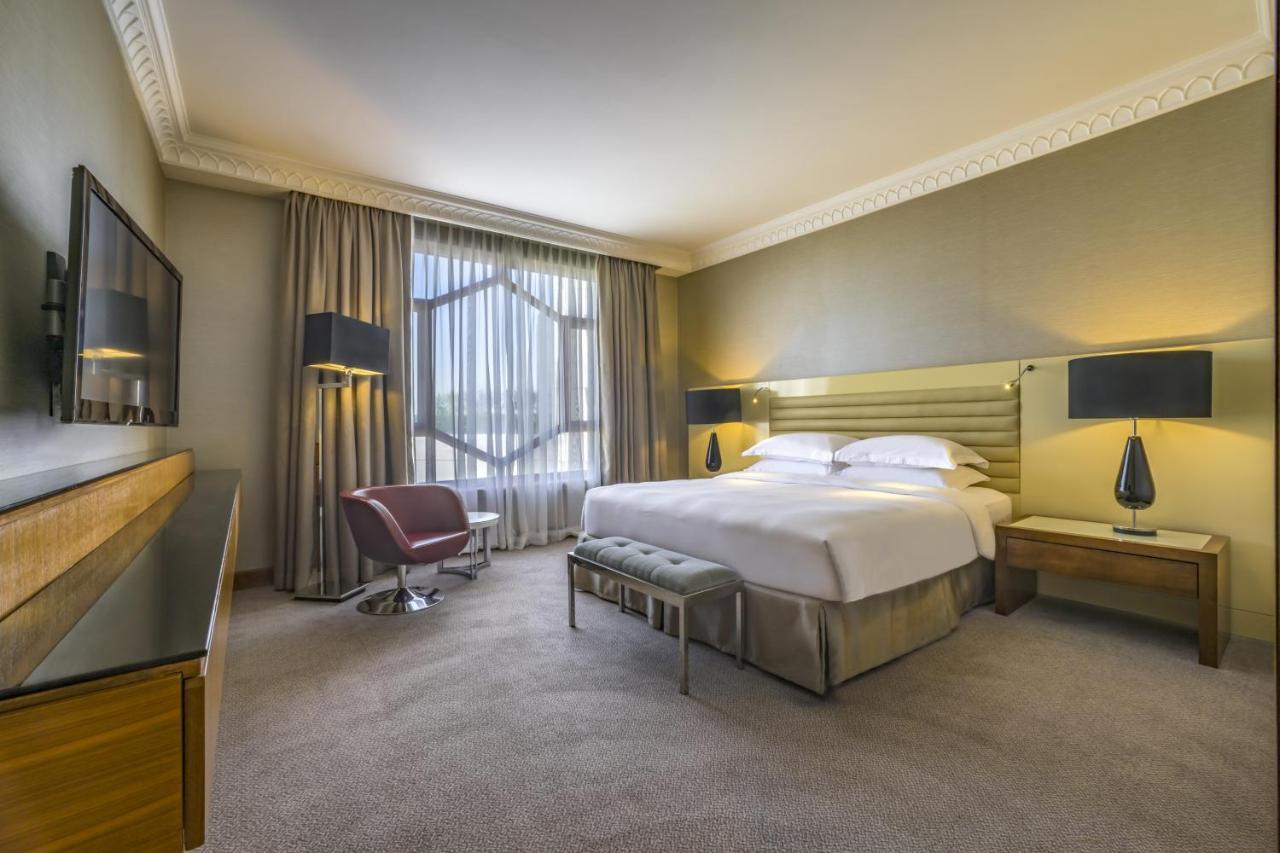 Grand Hyatt Amman Hotel Eksteriør billede Deluxe room