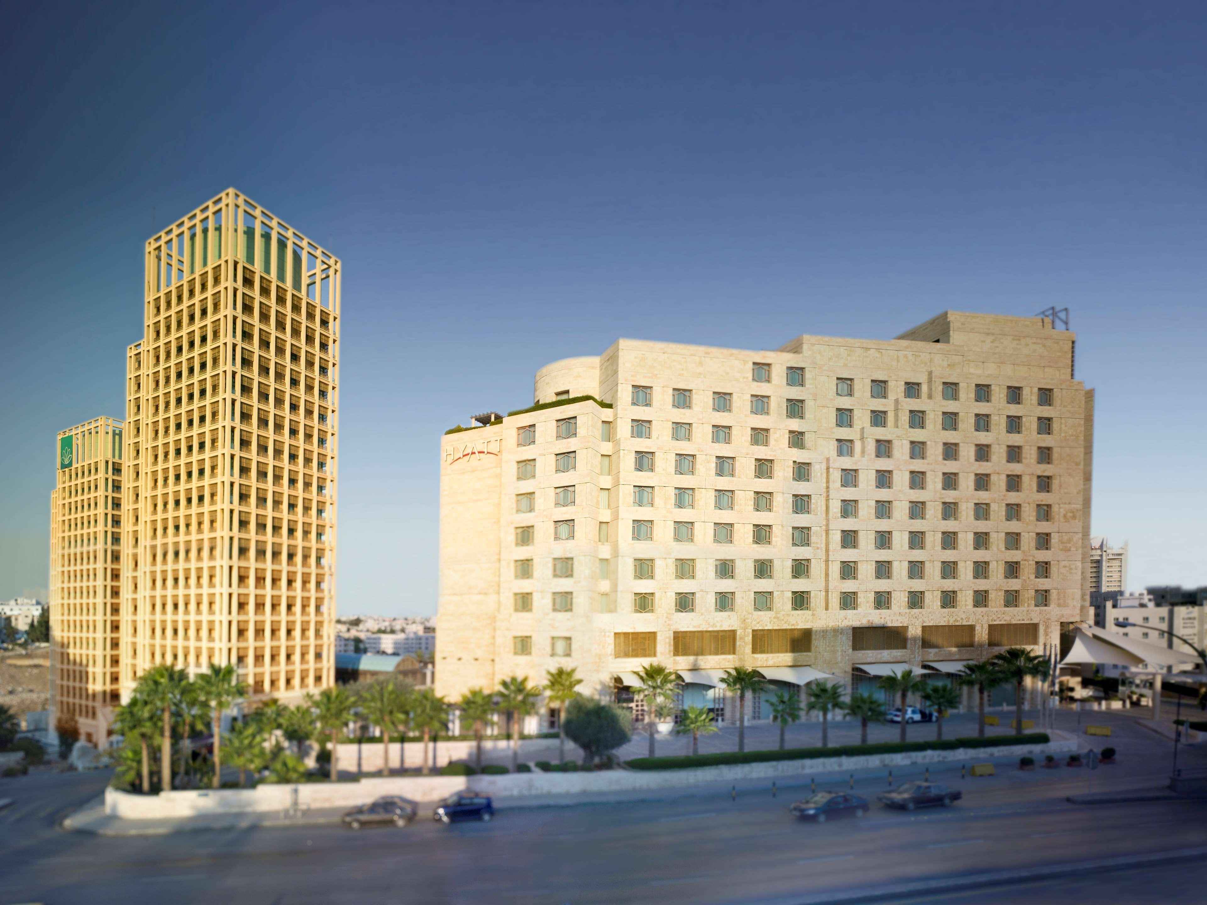 Grand Hyatt Amman Hotel Eksteriør billede The Four Seasons Hotel in Amman