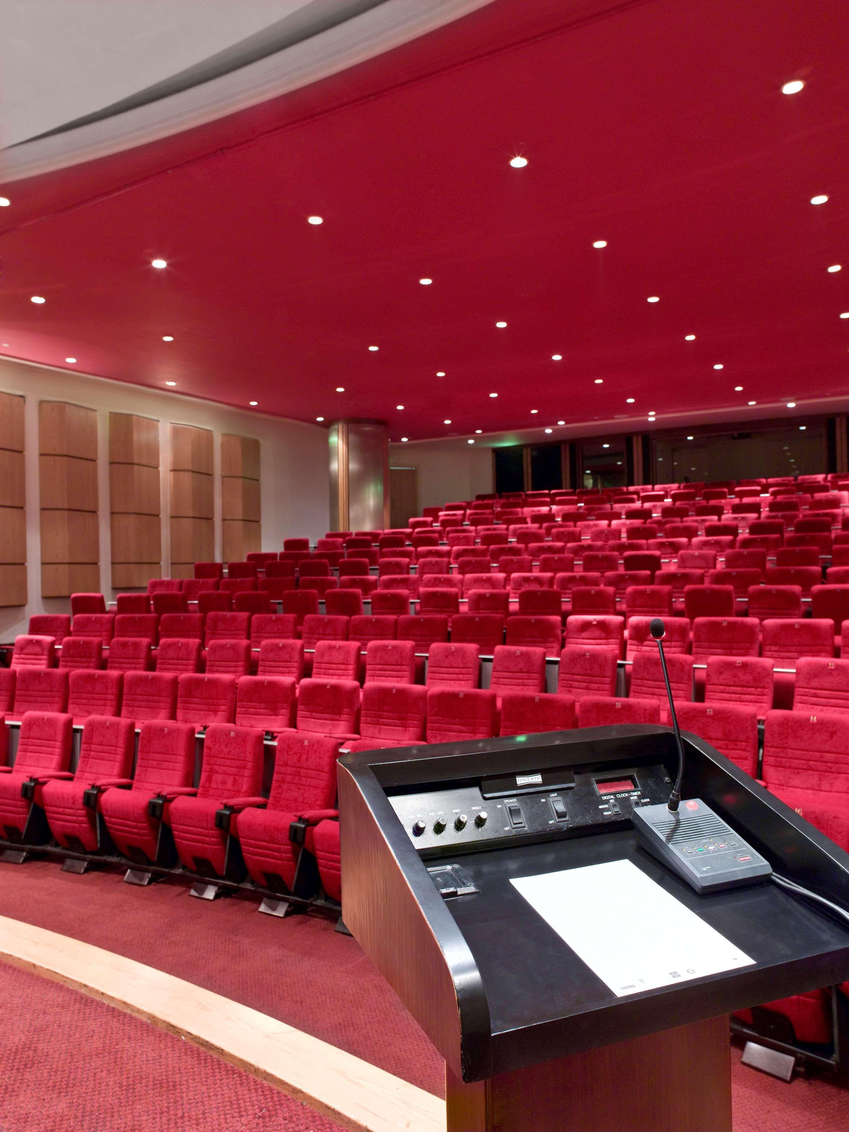 Grand Hyatt Amman Hotel Eksteriør billede The main auditorium